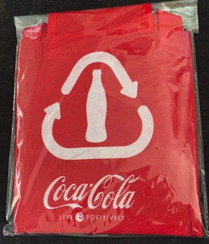 96105-1 € 2,50 coca cola stoffen tas